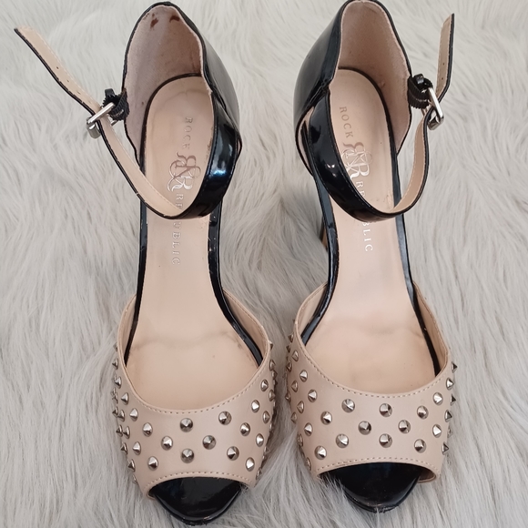 Rock & Republic Shoes - Rock & Republic Black & Tan Stud High Heel Shoes Size 9.5
